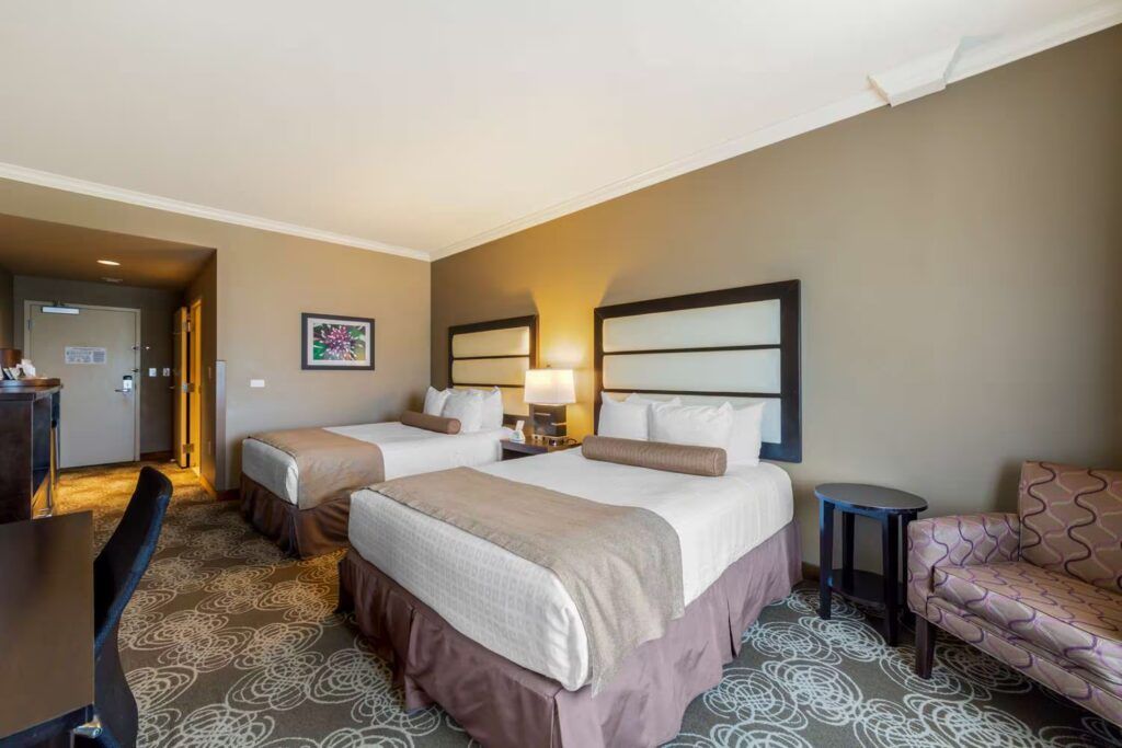A room in the Best Western Plus Miami Airport North Hotel & Suites