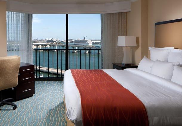 Best hotels near miami cruise port