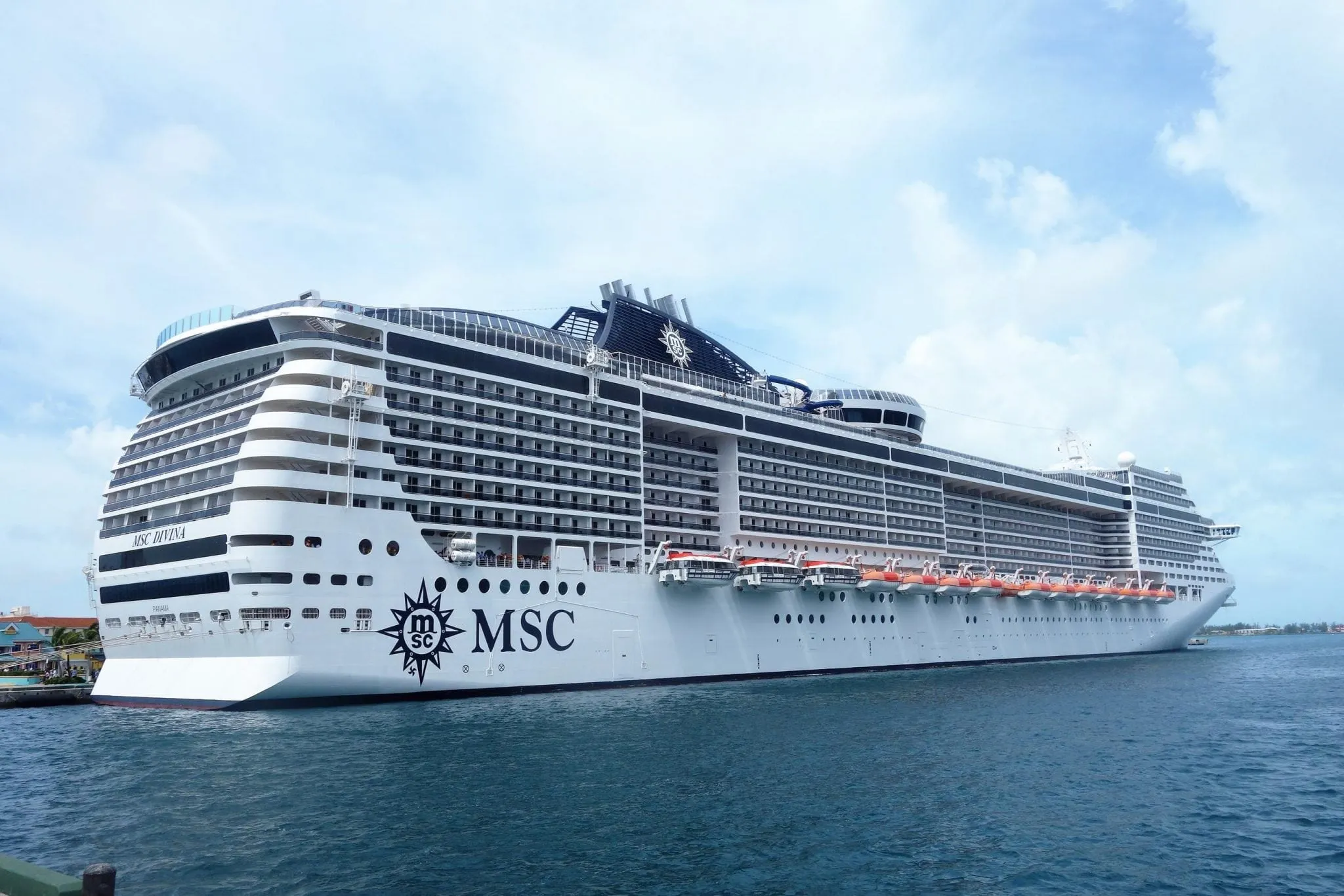 MSC Divina Review 