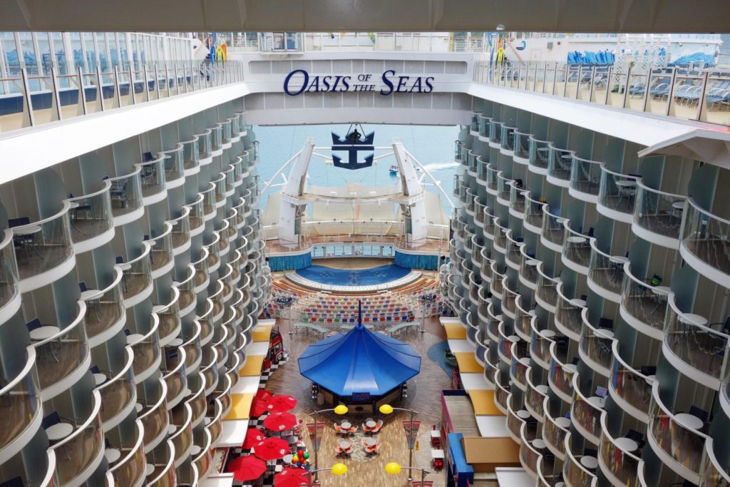 10 Oasis of the Seas Boardwalk Pictures You Need to Take