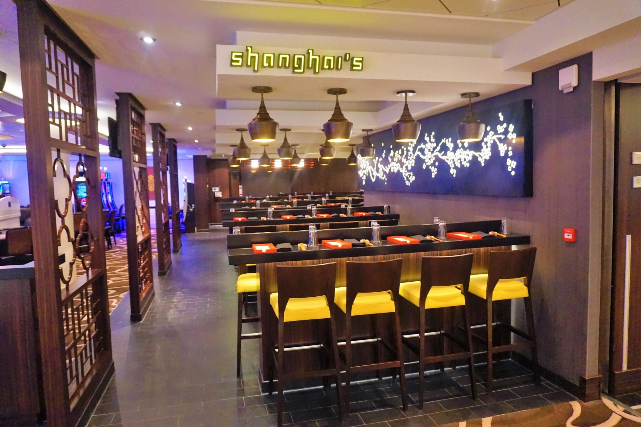 Brand New for 2017 Guide to Norwegian Getaway Restaurant Menus