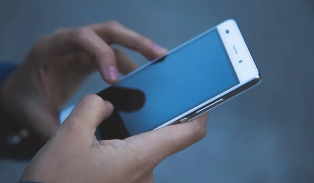 smartphone on a cruise ship