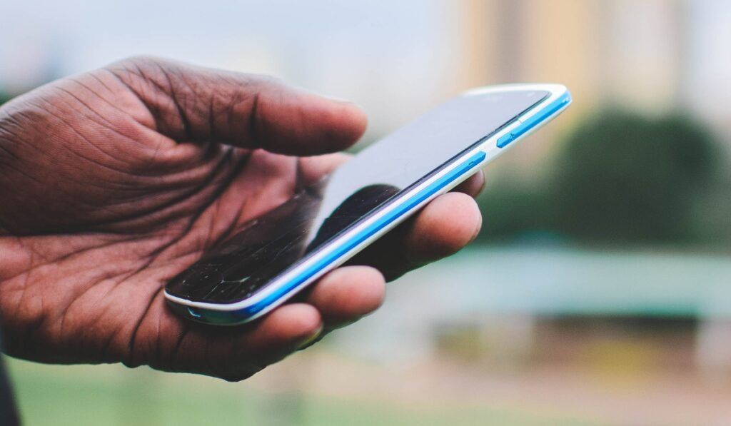 hand holding a smartphone