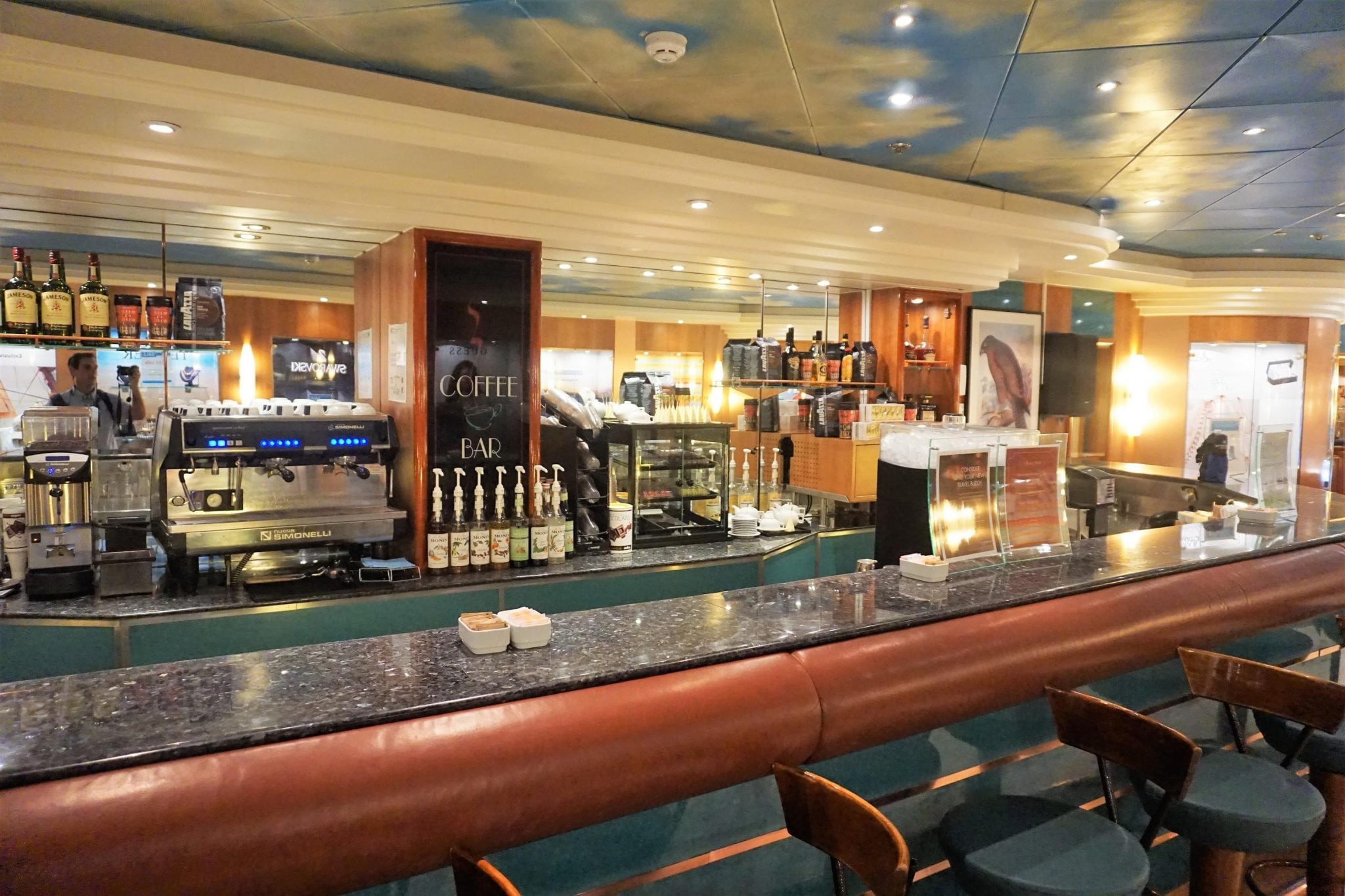 Complete Guide to Norwegian Sky Bars