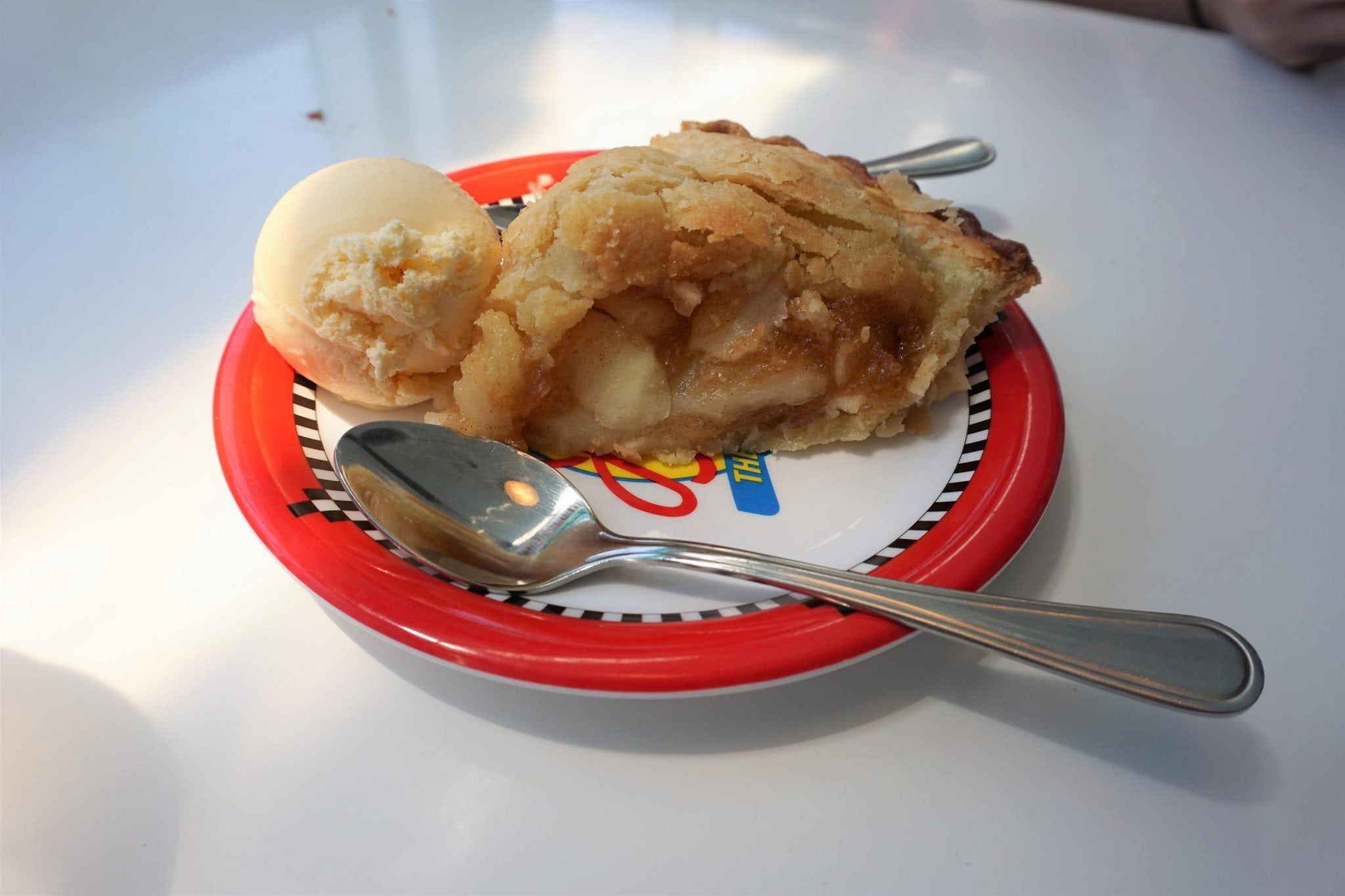 Apple Pie at Johnny Rockets Majesty of the Seas Review