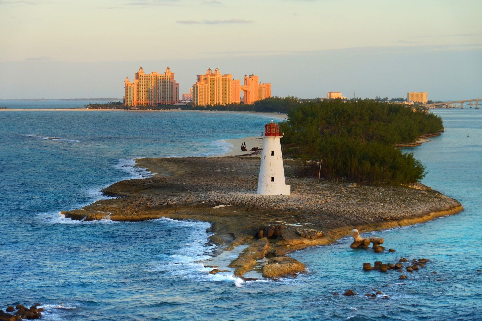 Top Reasons to Take a Short Bahamas Cruise