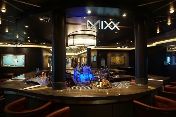 Mixx Bar on Norwegian Bliss