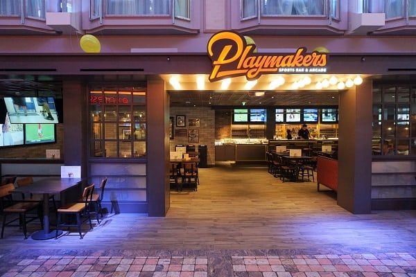 Playmakers Sports Bar and Arcade on Mariner of the Seas