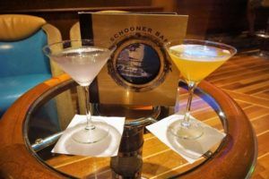 Drinks at Schooner Bar on Mariner of the Seas