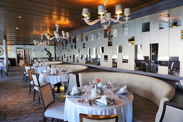 AmphorA Restaurant on Windstar Cruises Wind Surf