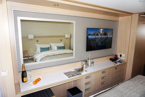 Viking Einar Veranda Stateroom Desk