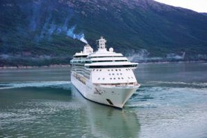 10 Things You Should Not Bring on a Cruise