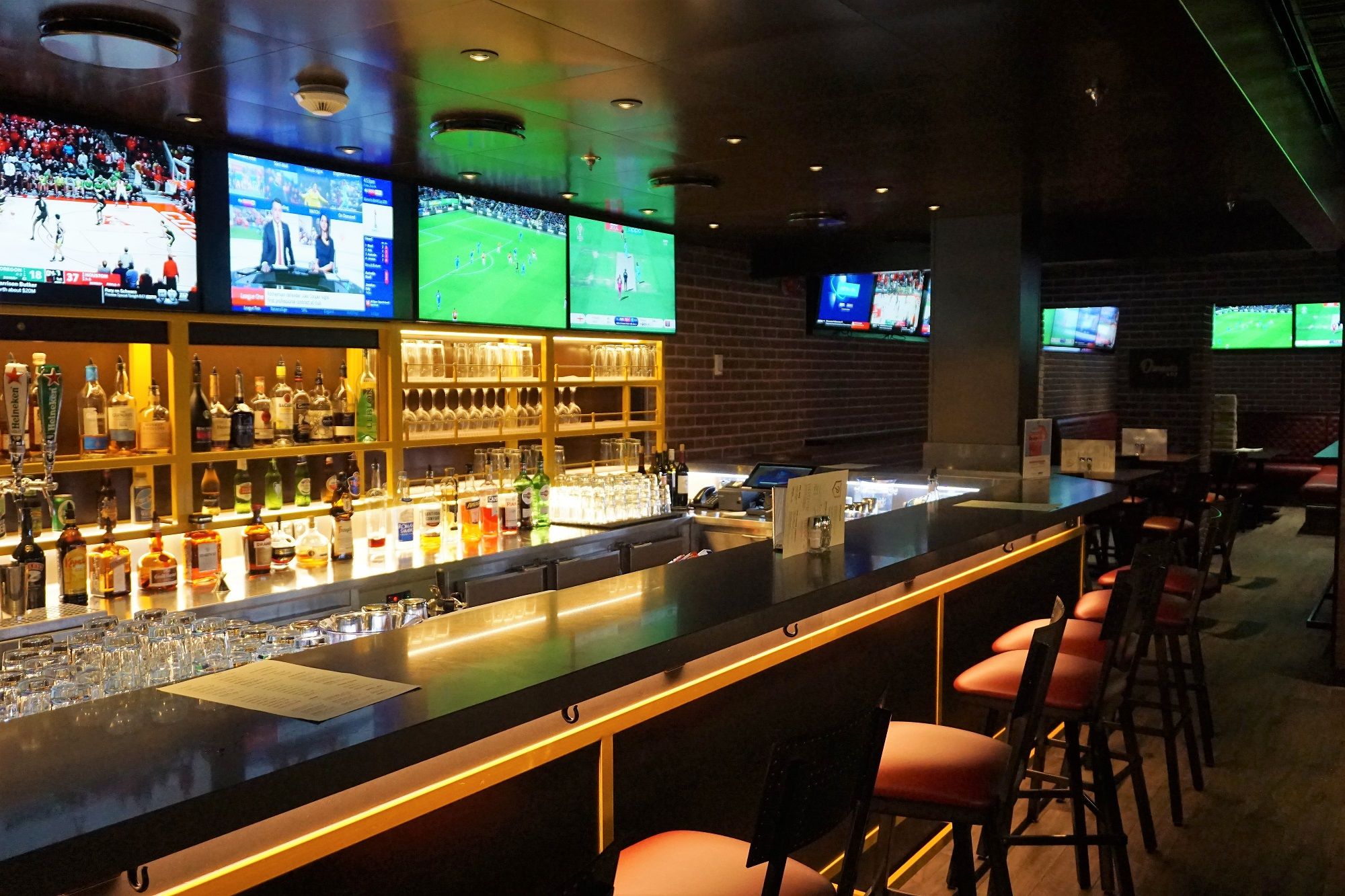Bar at Playmakers Sports Bar and Arcade on Navigator of the Seas