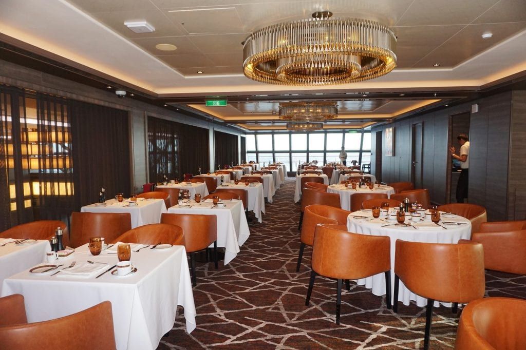 Cagneys Dining Room on Norwegian Encore