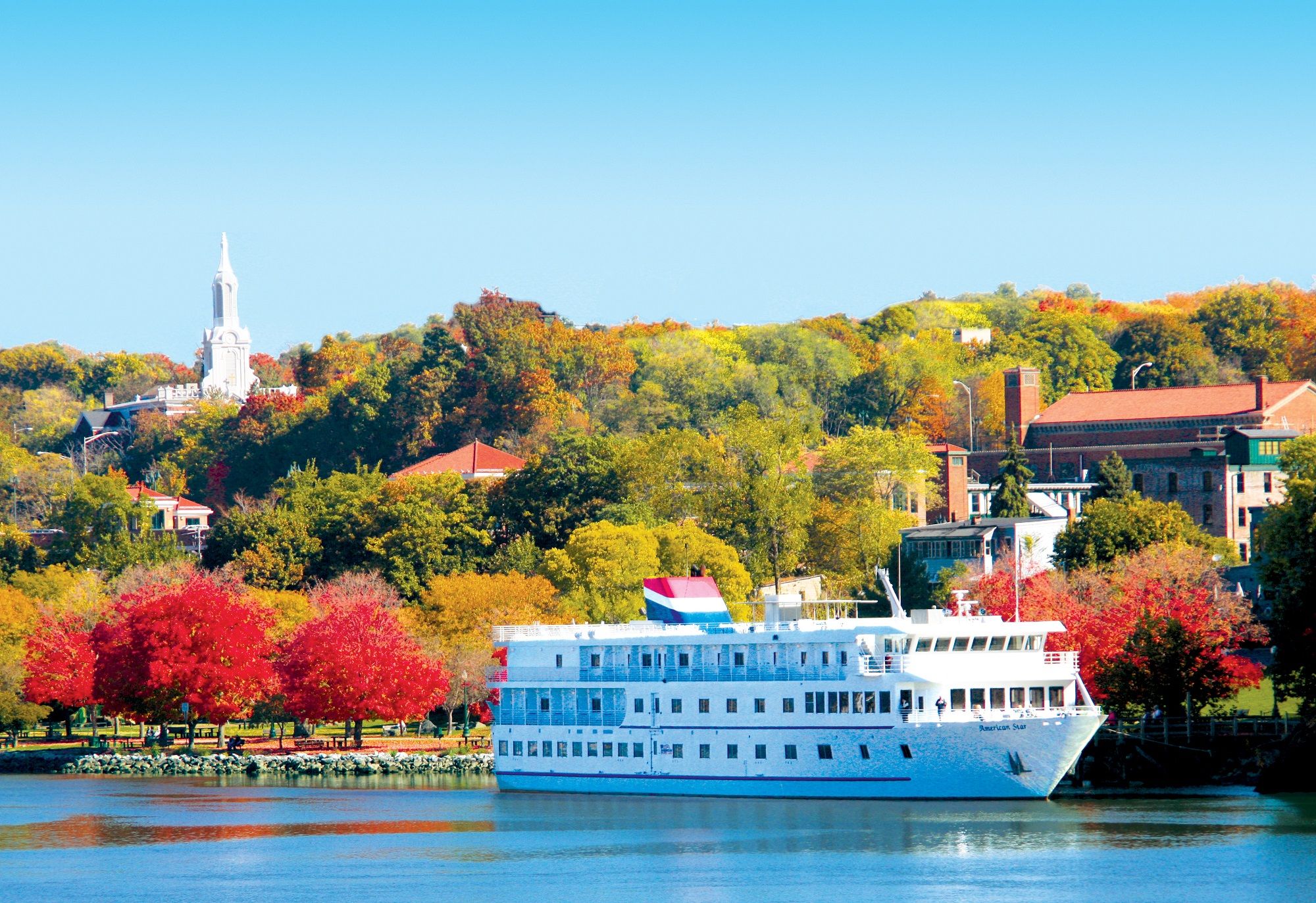 Take a US RIver Cruise