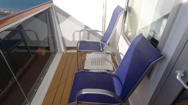 carnival cruise cabin with balcony
