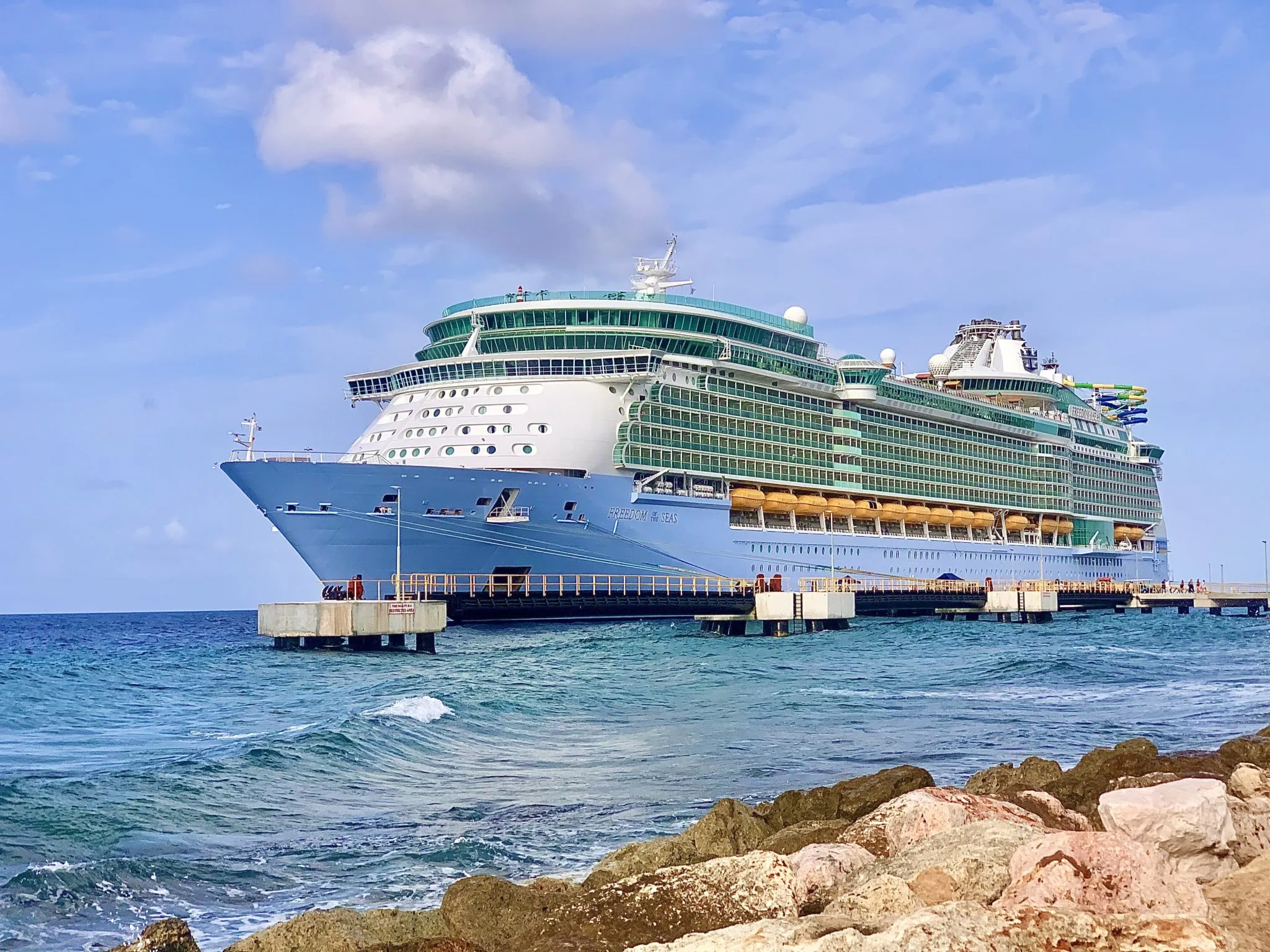 Freedom of the Seas Ship Review