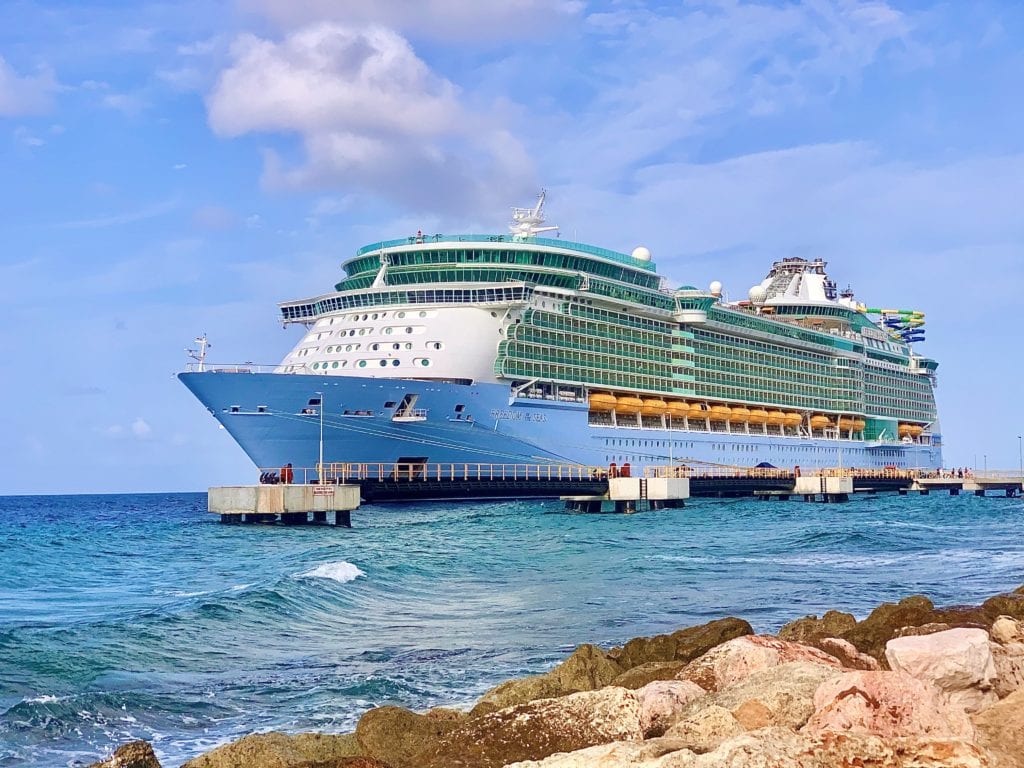 Royal Caribbean Outlines Vaccine Policy By Destination