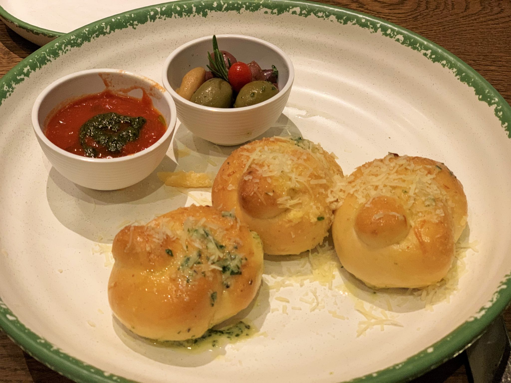 Garlic Knots at Giovanni's Italian Kitchen