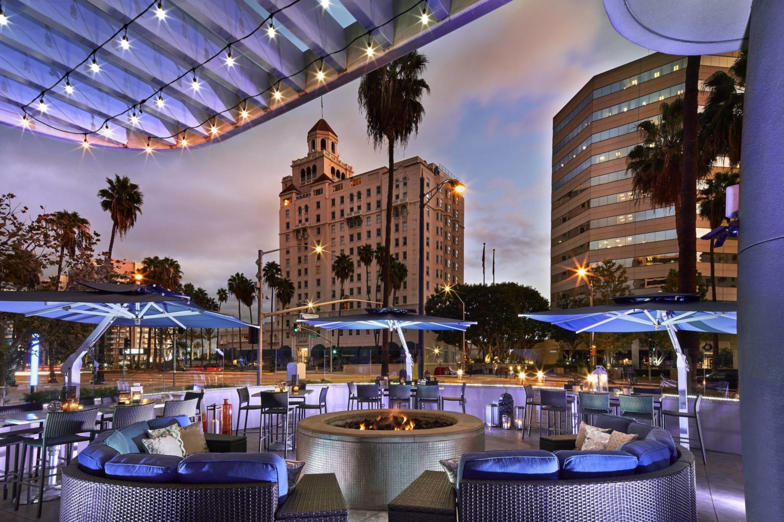 hotels near long beach yacht club