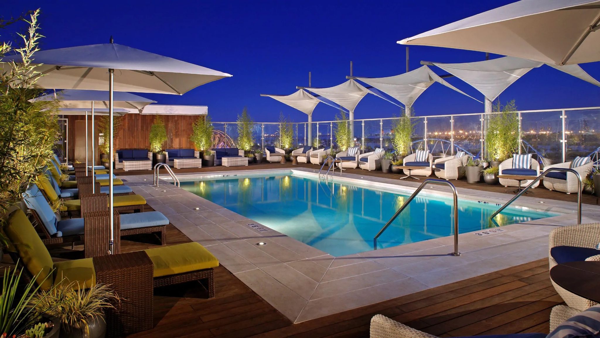 The Best Hotels Near Long Beach Cruise Port