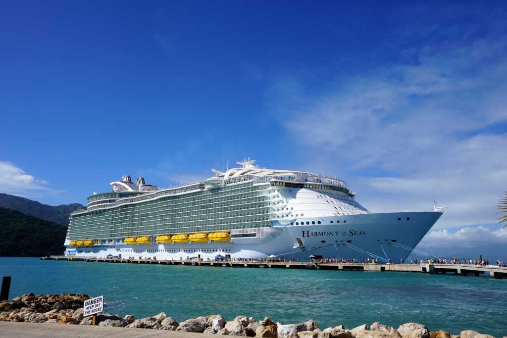 10Best Readers' Choice Awards Winners - Cruise With Confidence Policies