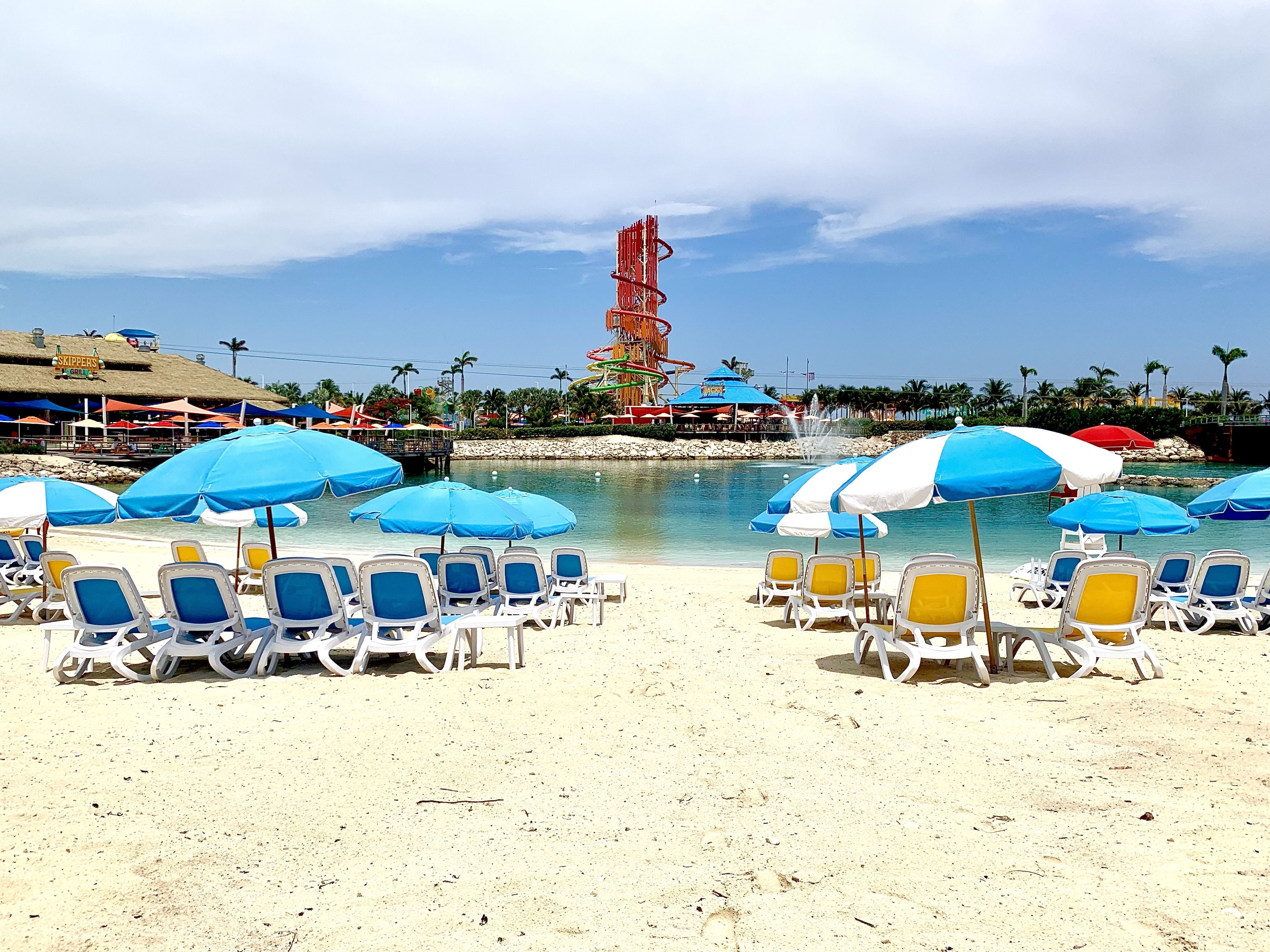 perfect day at cococay harbor beach