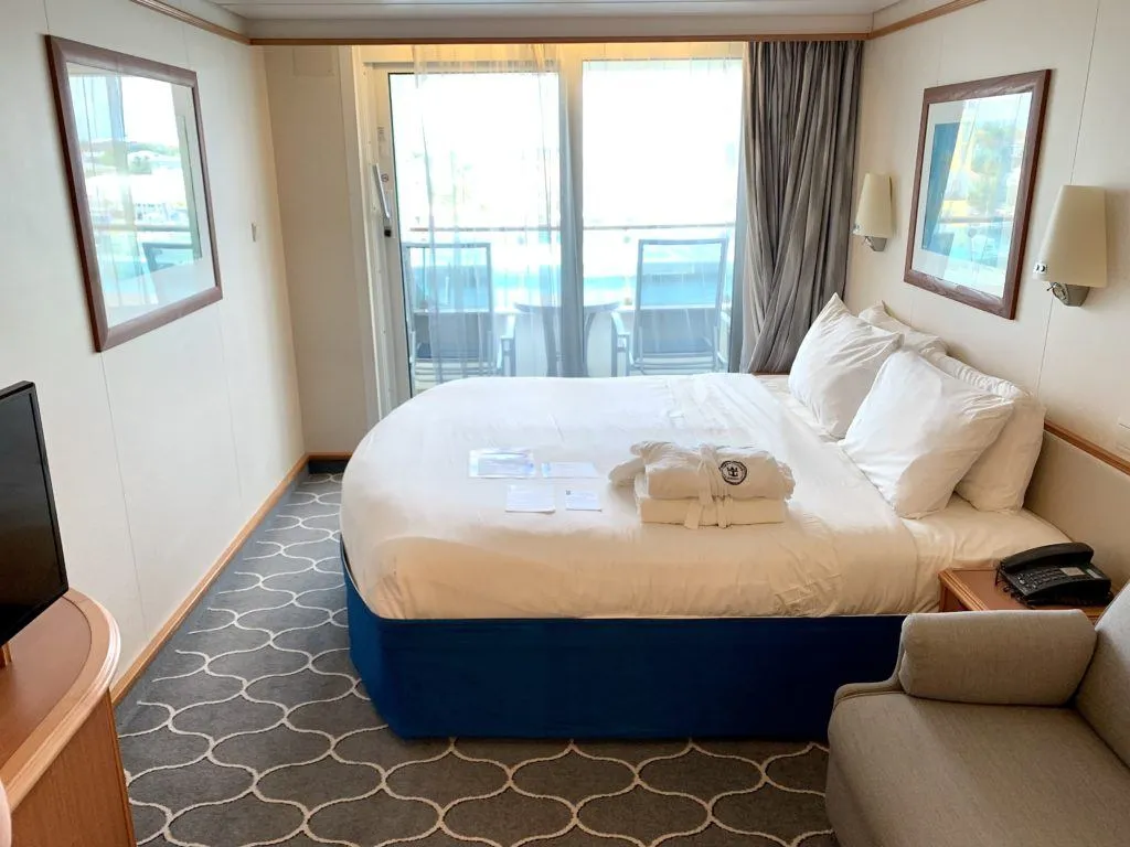 Spacious OCean View Balcony on Adventure of the Seas 