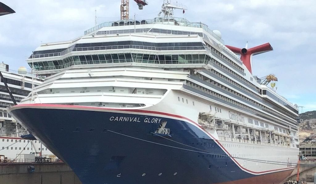 Carnival Glory Receives New Hull Art - Carnival Glory to Support New Orleans Recovery Efforts