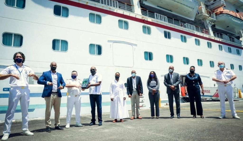 Carnival Sunrise Makes First Call in Jamaica