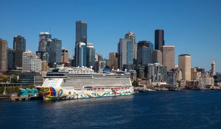 Norwegian Cruise Line Eliminates COVID Testing and Vaccination Requirements for All Guests