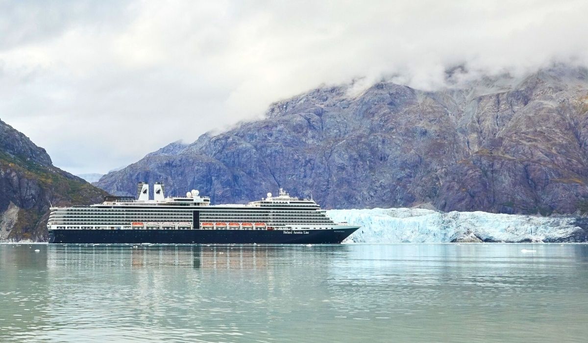 Top Things to Do on Holland America Line in Alaska