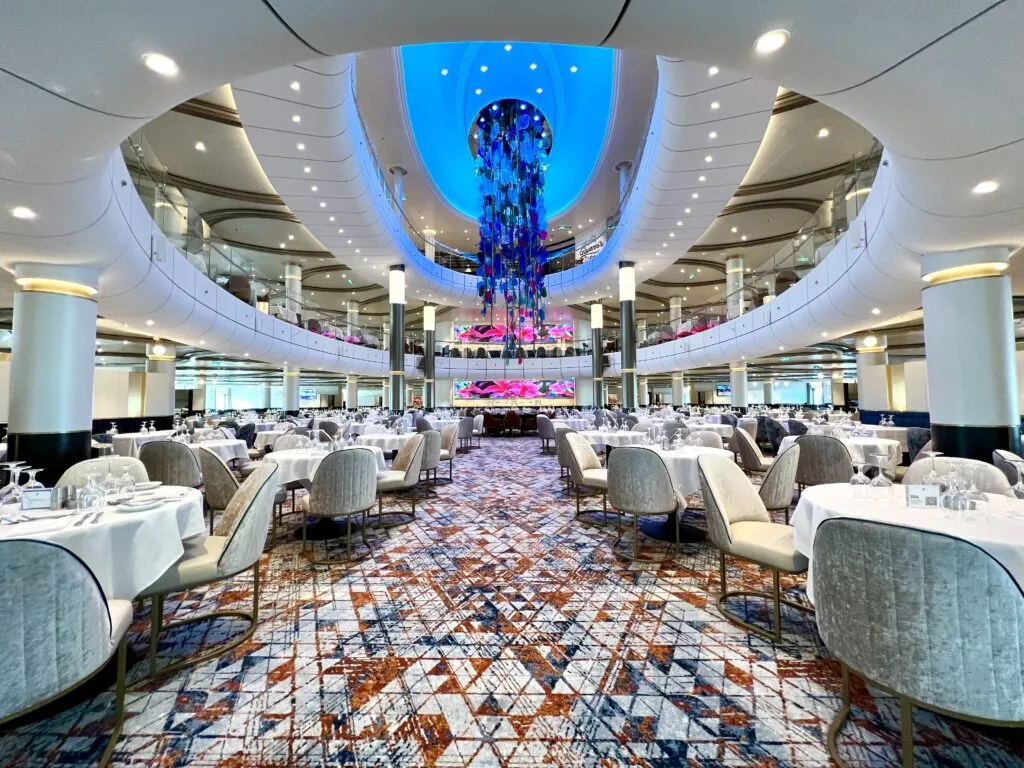 Royal Caribbean Main Dining Room on Odyssey of the Seas