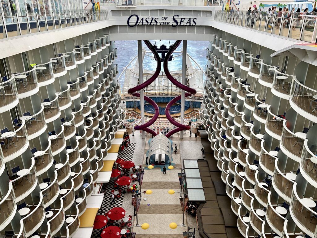 Best Things to Do on Amplified Oasis of the Seas