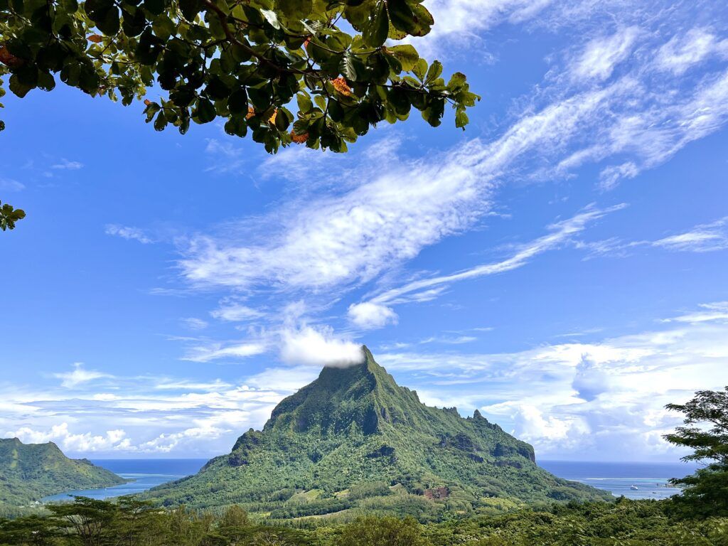 Why You Should Choose Windstar Cruises to Tahiti