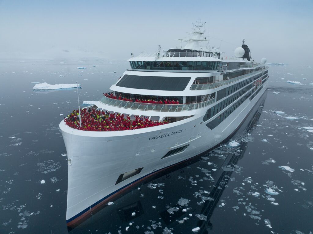 Viking Celebrates First Voyages to Antarctica