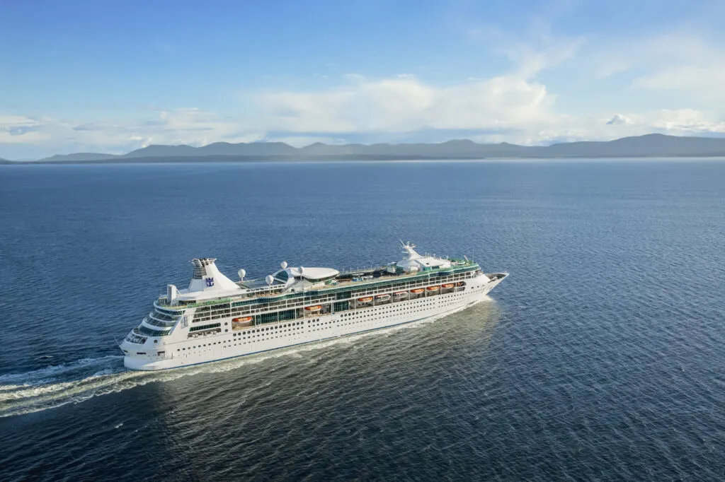 Royal Caribbean Introduces Hotel Booking Engine