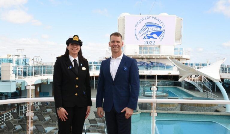 Princess Cruises Celebrates the Madrina of Discovery Princess