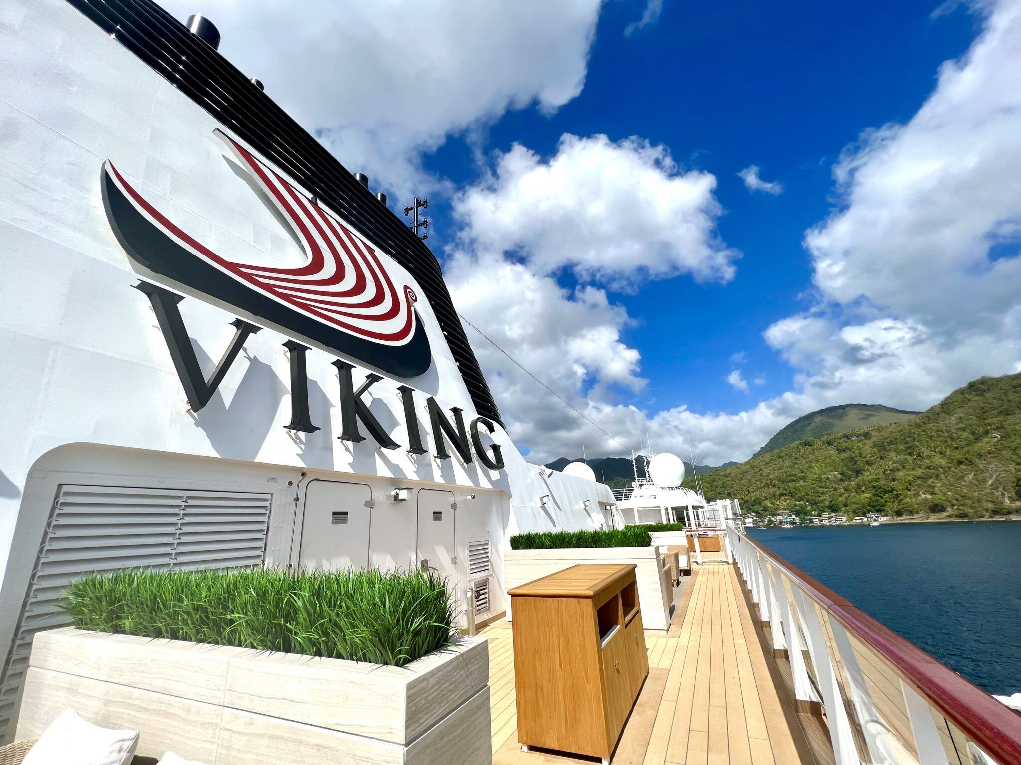 Viking Octantis Ship Tour - Eat Sleep Cruise