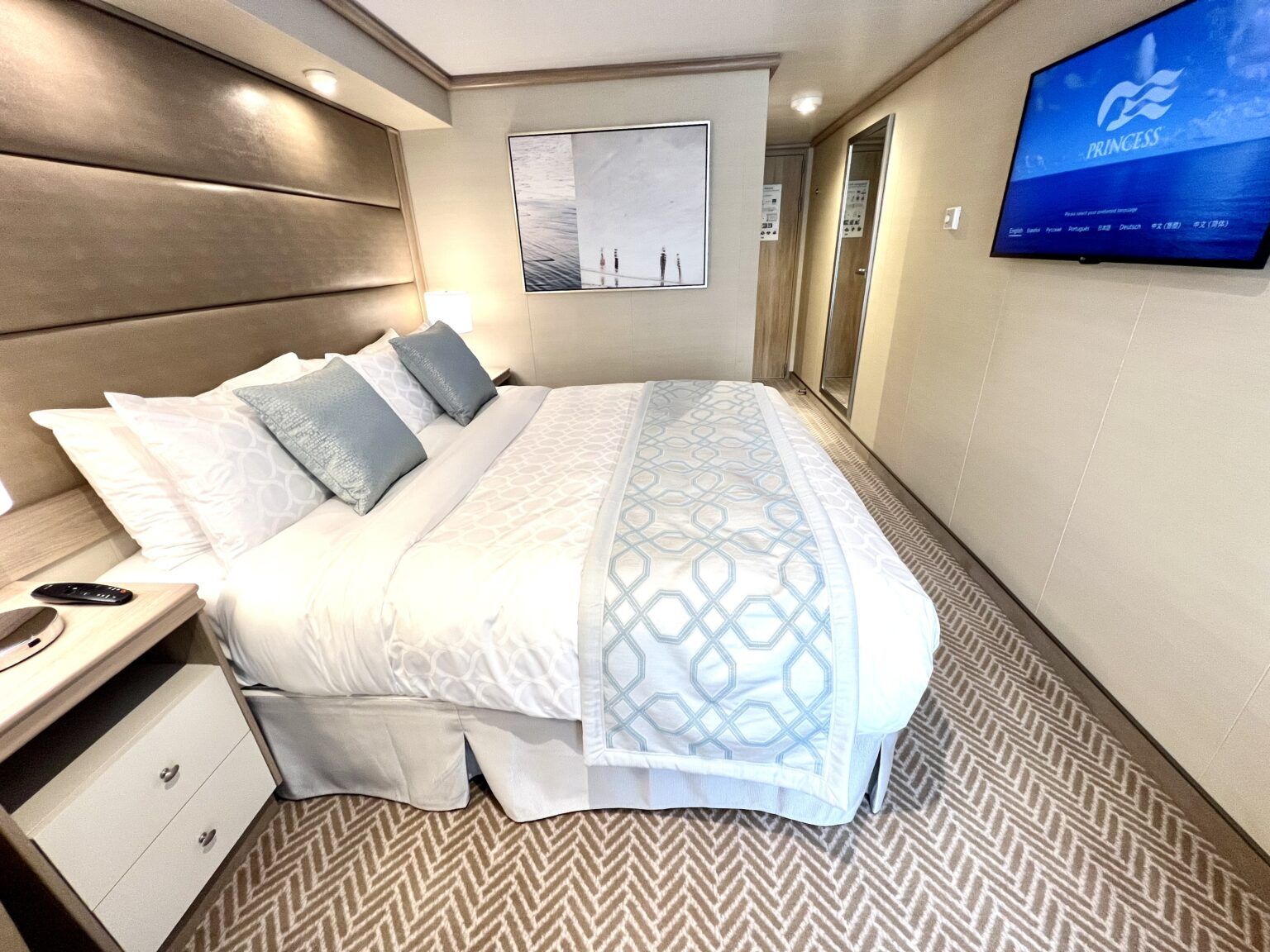 Discovery Princess Balcony Cabin Review - Eat Sleep Cruise