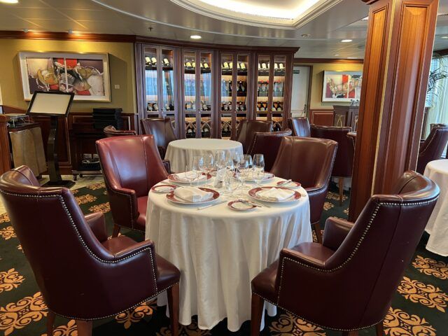 oceania cruises specialty dining reservations