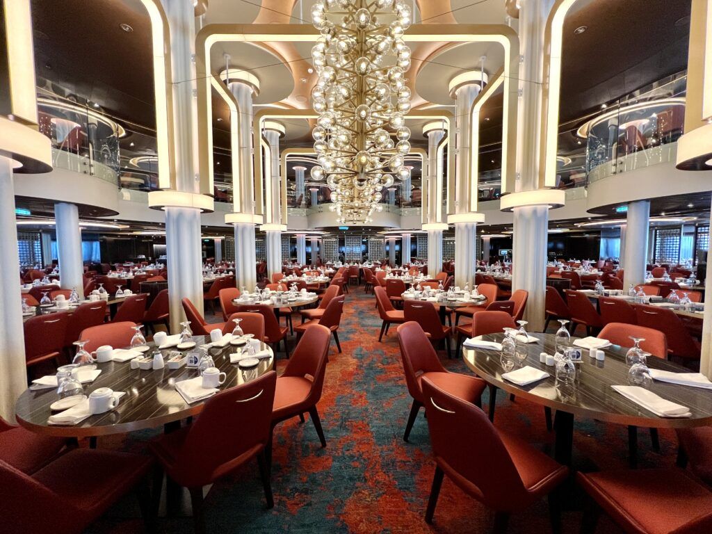 Carnival Cruise Line Adds Dining Charges and Makes Changes