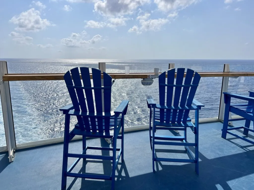 Bonine vs. Dramamine: Which is Better for Motion Sickness on a Cruise?