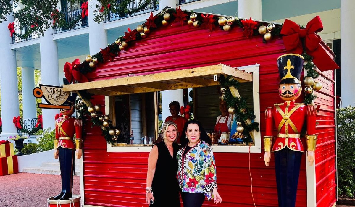 American Queen Voyages Brings Christmas Markets to Natchez