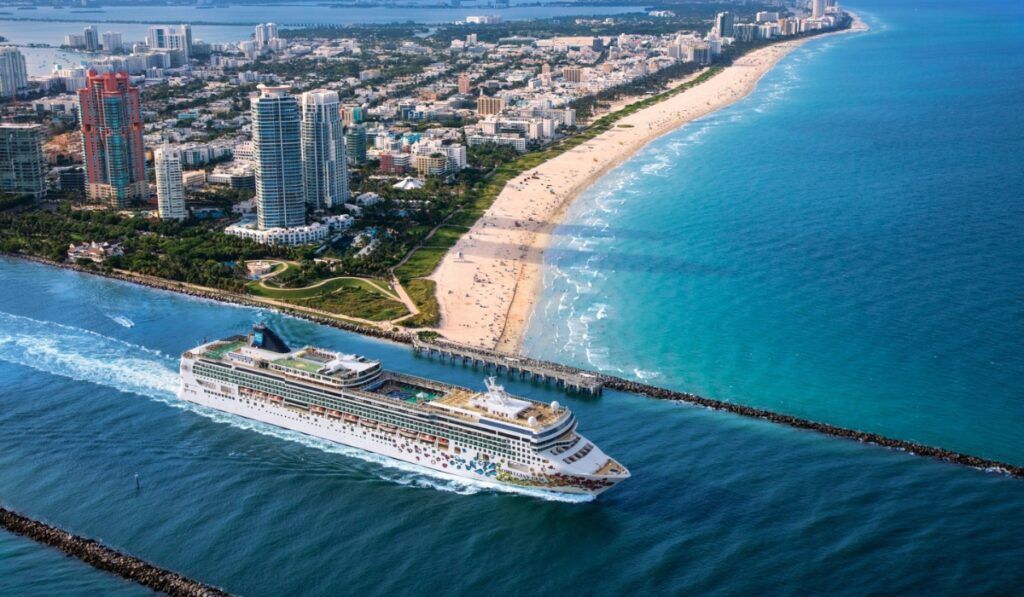 Miami Cruise Port Shopping Guide: Review (2023)