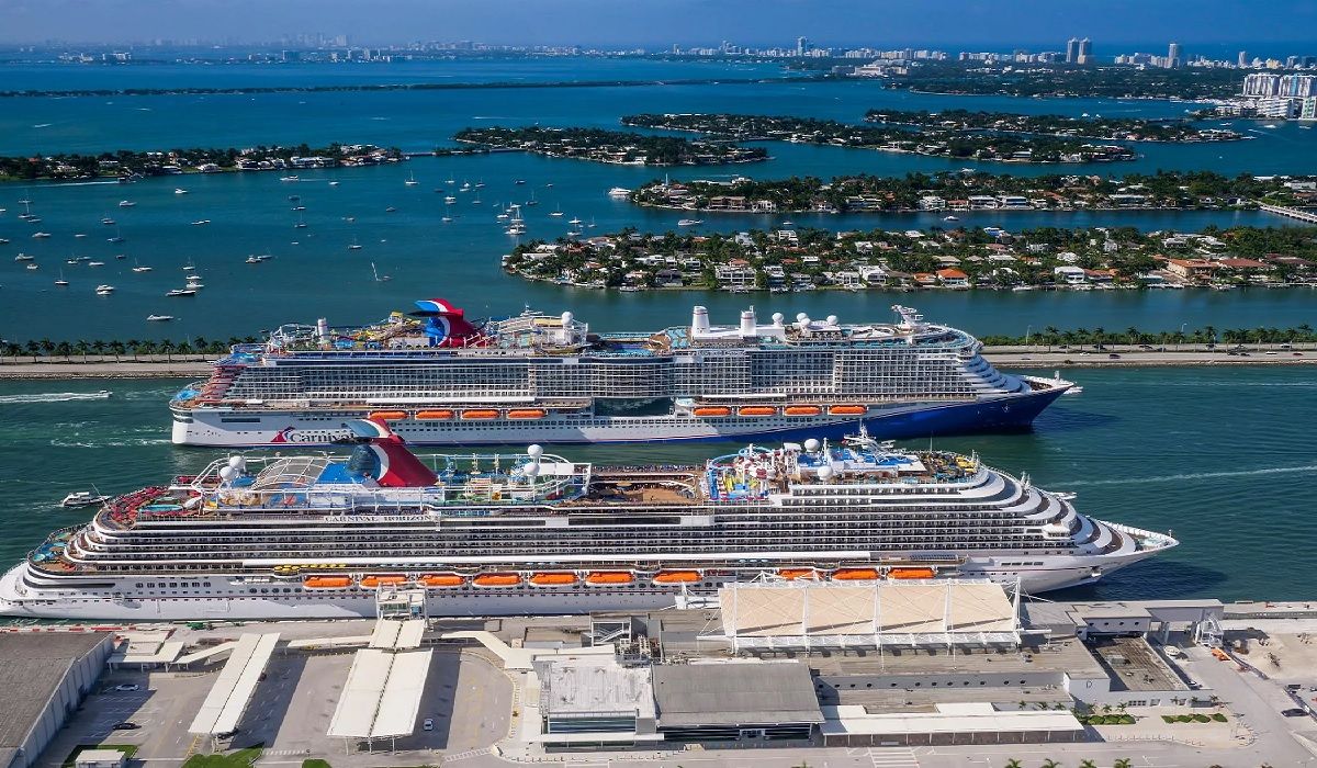 Complete Guide to Cruising on Carnival Cruise Line