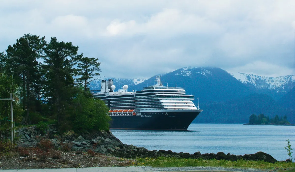 Holland America Opens Bookings for New 20252026 Legendary Voyages