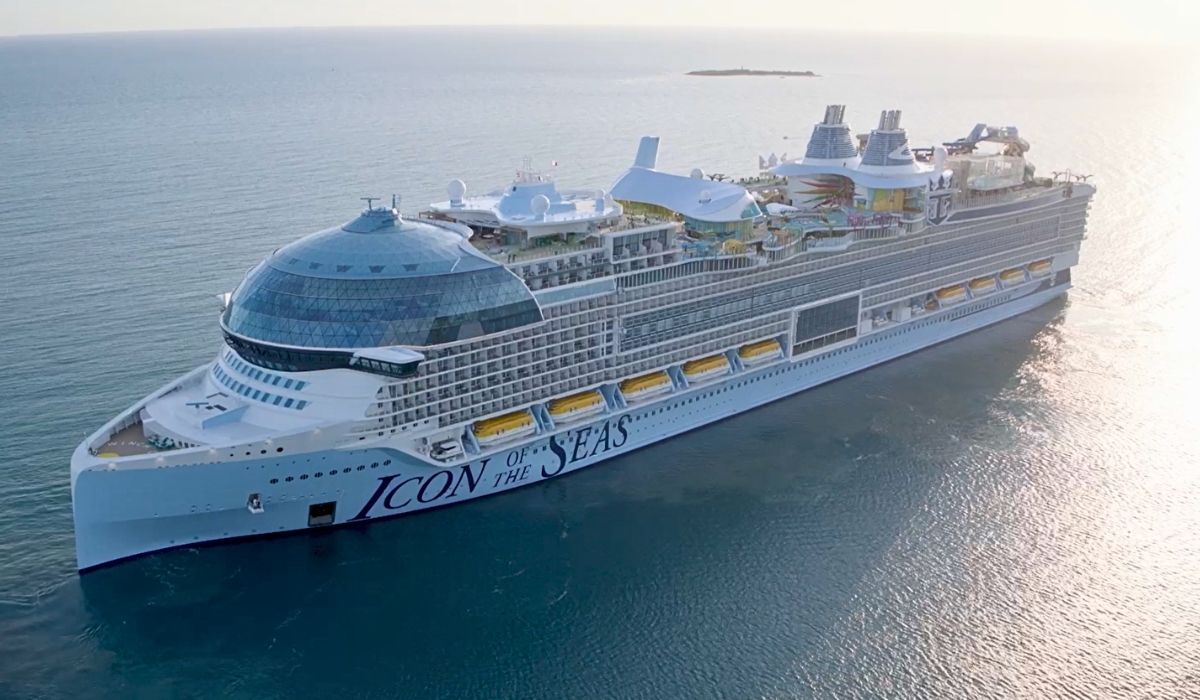 Our First Impressions of Icon of the Seas the Largest Cruise Ship in the World!