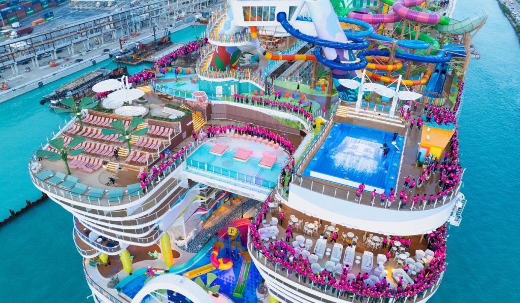 Category 6 Waterpark on Icon of the Seas