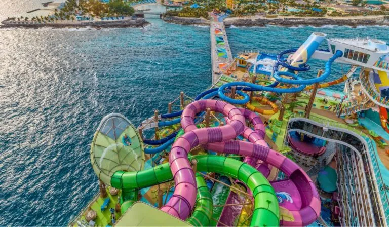 Category 6 Waterpark on Icon of the Seas